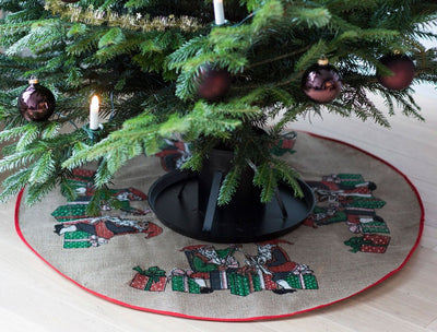 Christmas Tree Rug - Santa